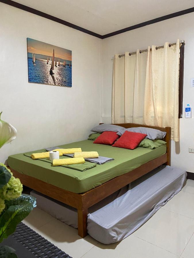 Alona Bohol Backpackers Hostel Panglao Cameră foto